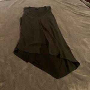 Hi low tank blouse v neck